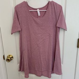 **SOLD**LulaRoe pink flowy top